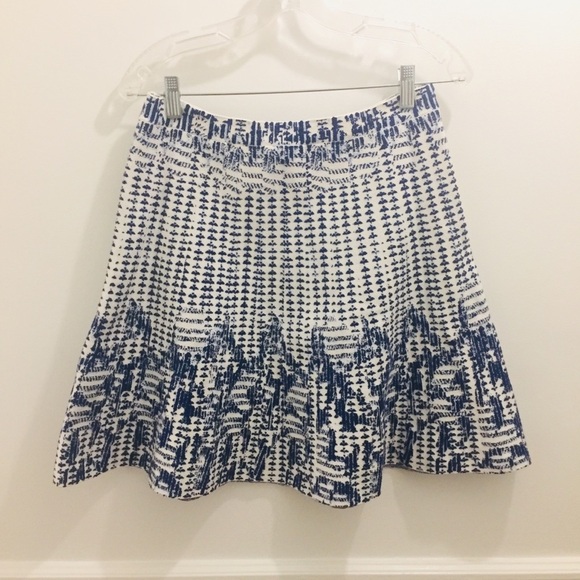 BCBGMaxAzria Peyton Skirt Blue White Knit Large a-line - Picture 3 of 8